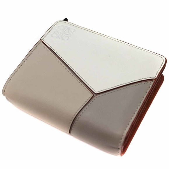 Loewe Leather Zip Beige Wallet Puzzle White - Picture 1 of 6